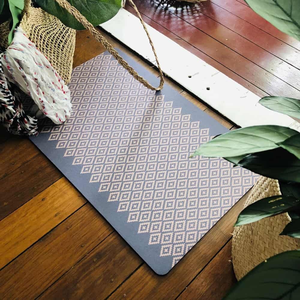 Recycled Rubber Door Mat in Diamond design