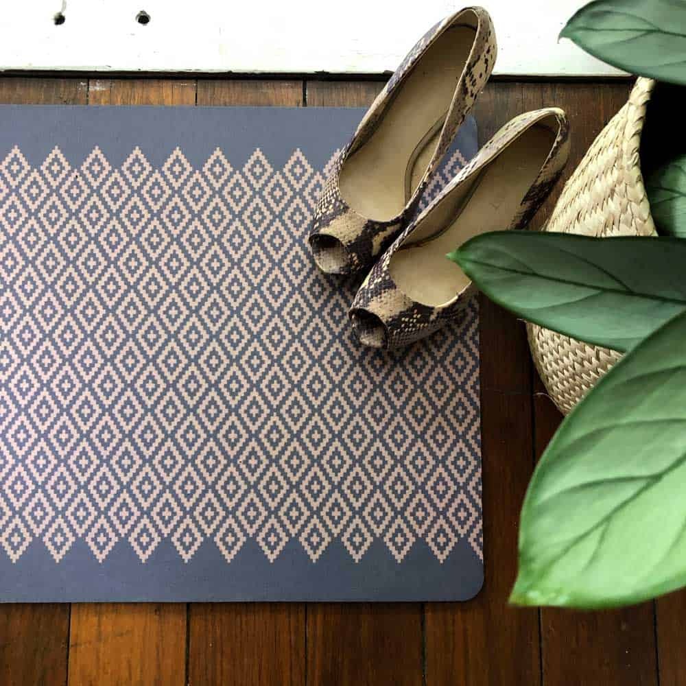 Recycled Rubber Door Mat in Diamond design
