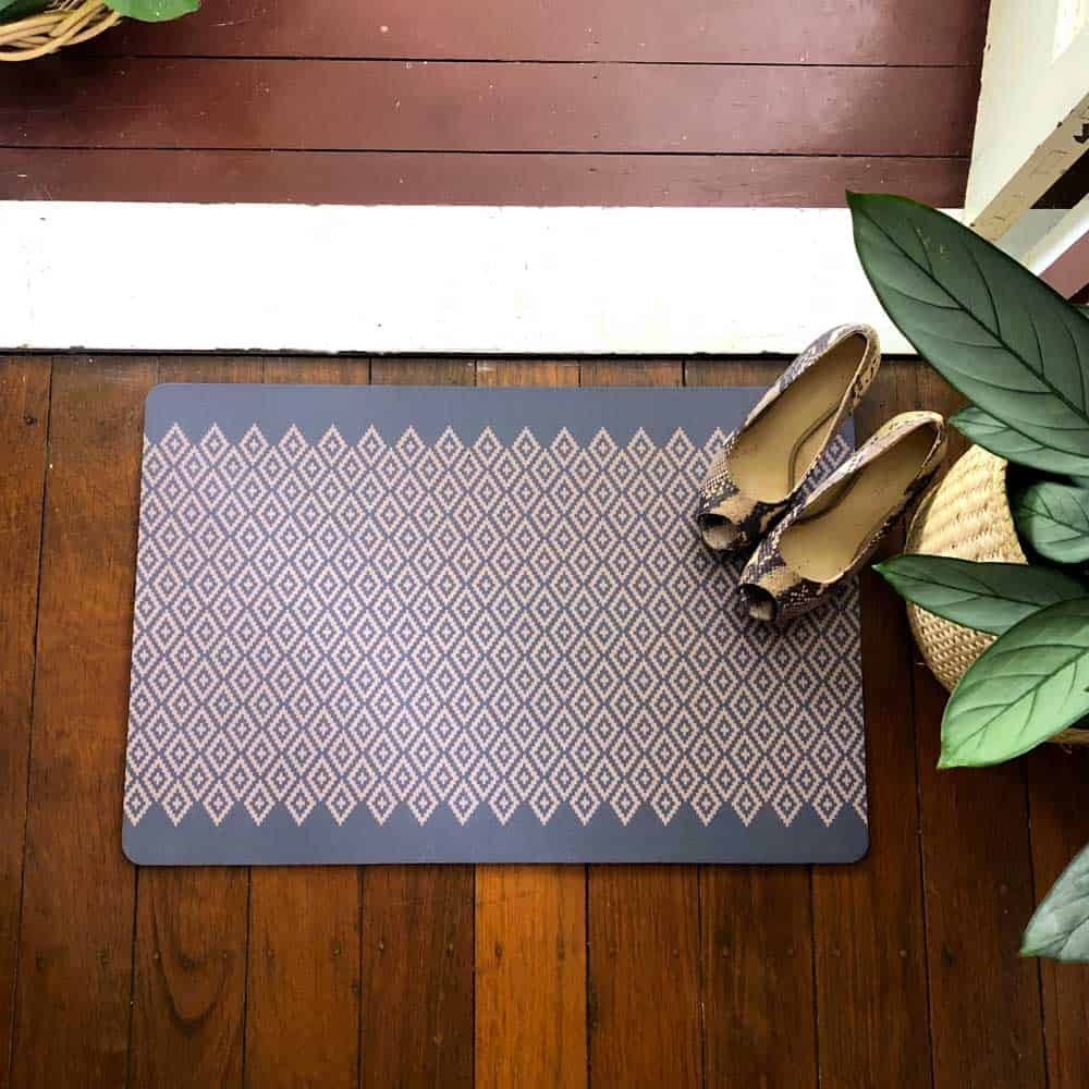 Recycled Rubber Door Mat in Diamond design