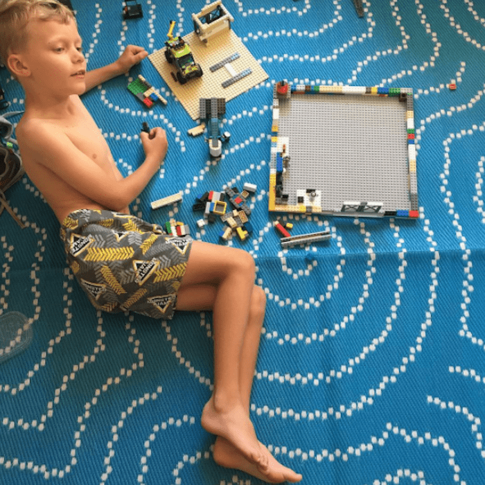 floor mats for kids- lego mat