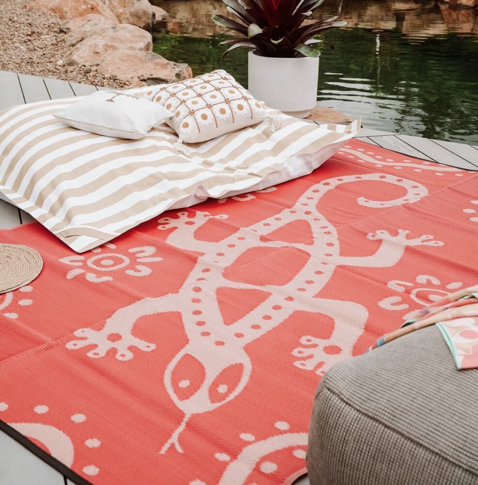 Sand Goanna Mat 1.8m x 2.7m - Red/Beige