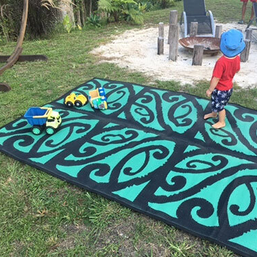 Mangopare Mat 1.8m x 2.7m - Green/Black