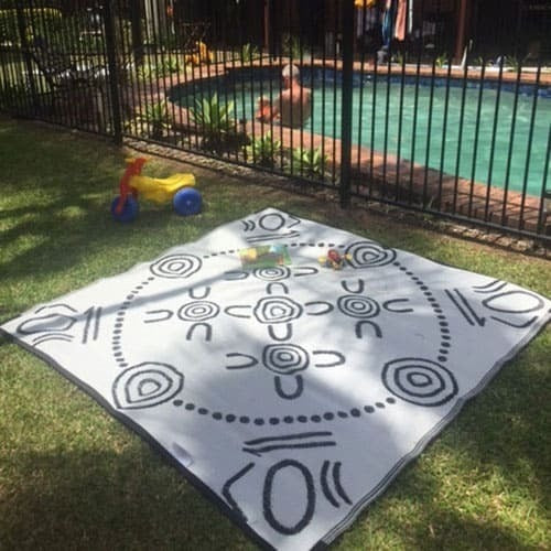 Gatherings Mat 1.8m x 1.8m - Black/White