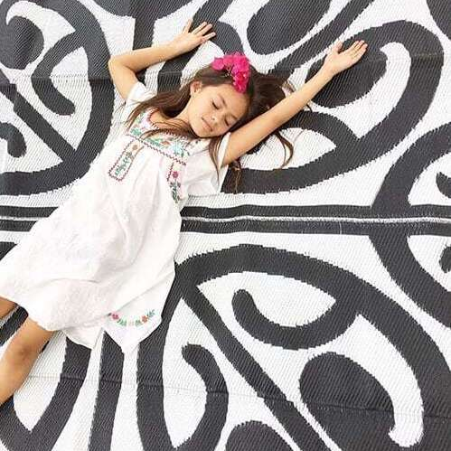 Korero Mat 2.7m - Black/White