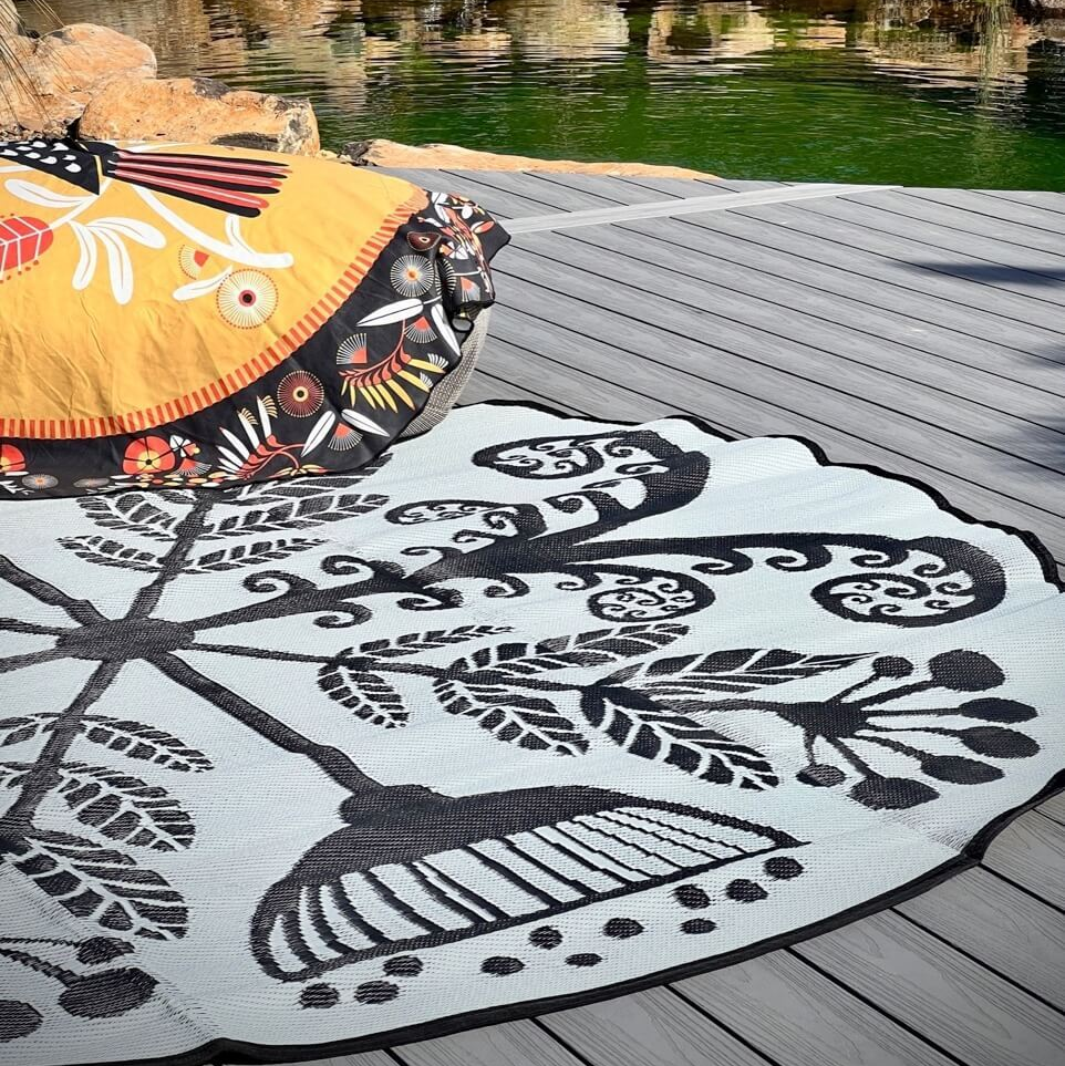 Kiwiana Mat 2.7m - Black/White