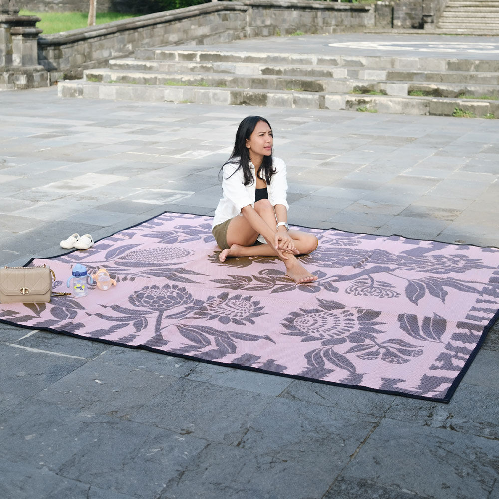 Cockatoo Haven Mat 2.4m x 2.4m - Pink/Brown