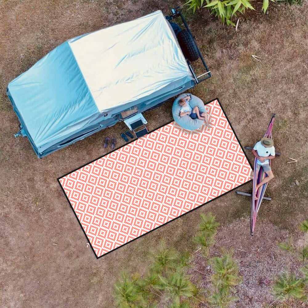 Diamond Mat - Salmon/White