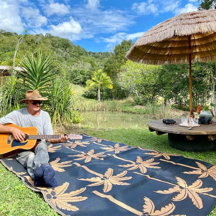 Palm Springs Mat 1.8m x 2.7m - Navy/Brown