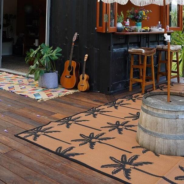 Palm Springs Mat 1.8m x 2.7m - Navy/Brown