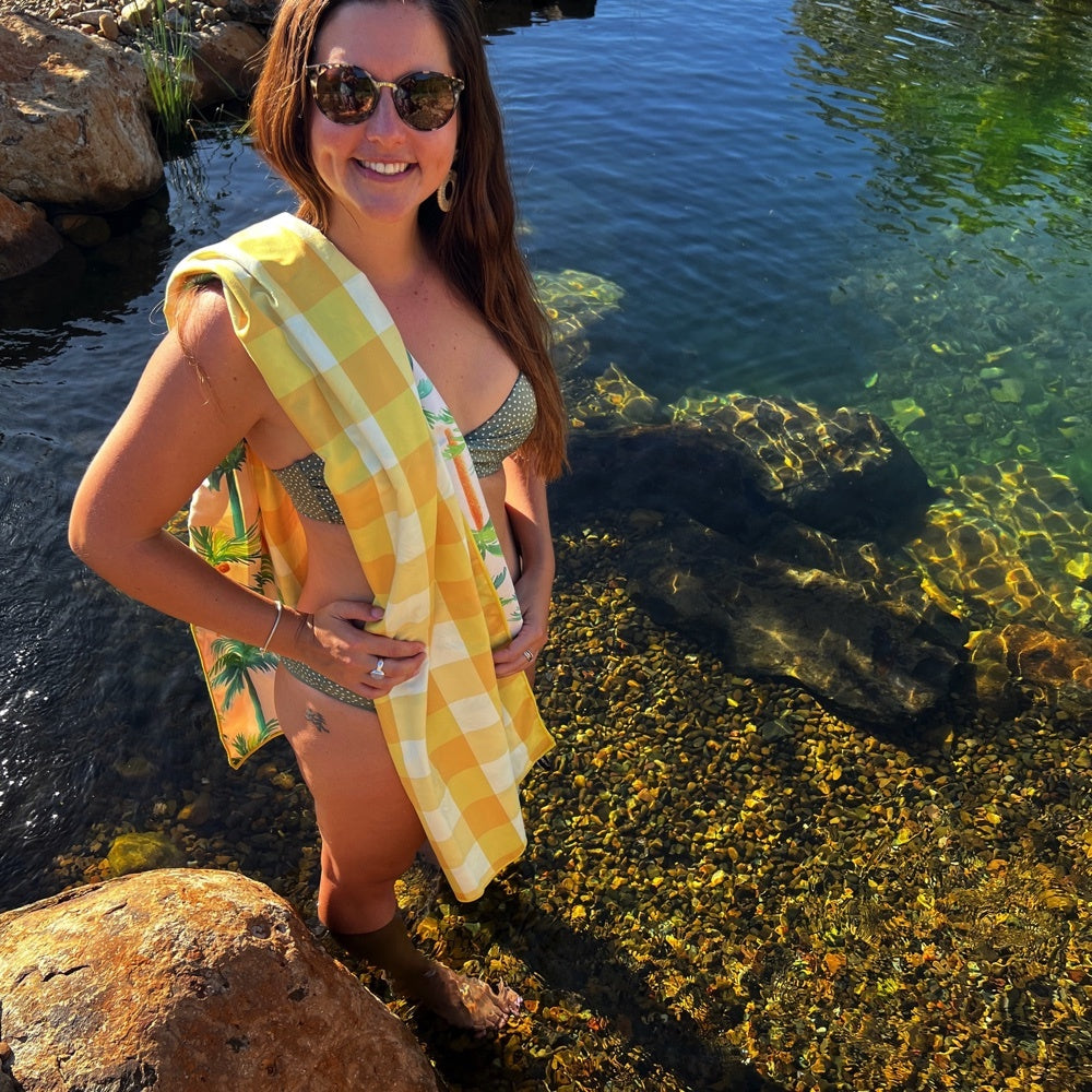 Picnic Palms Towel